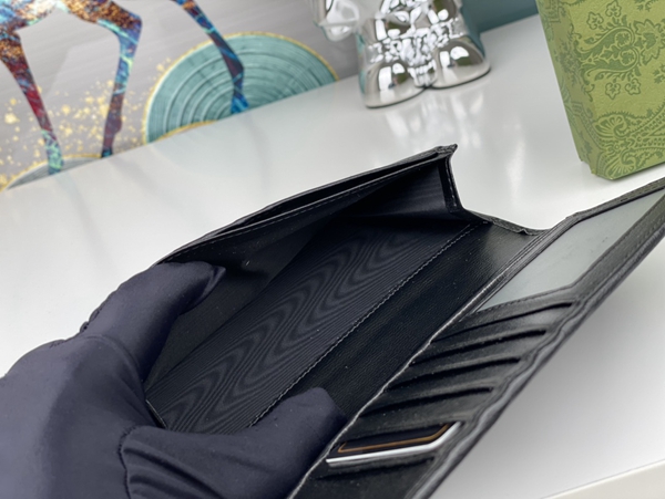 グッチ財布コピー全体デザイン